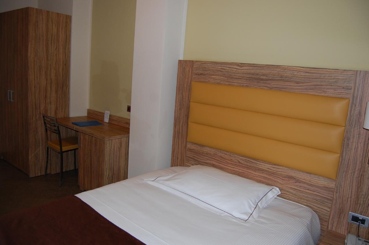 Giga Hotel Villa Santa Lucia 外观 照片